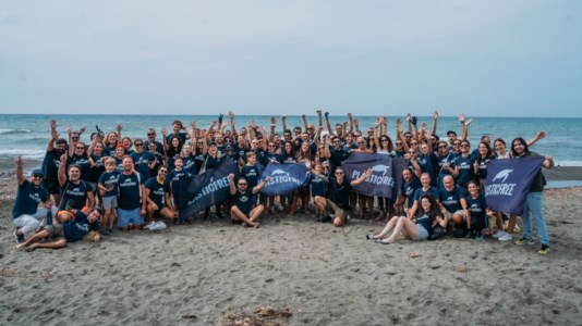 L’eventoI volontari di Plastic Free pronti a ripulire le spiagge d’Italia dai rifiuti: questo weekend 10 appuntamenti in Calabria