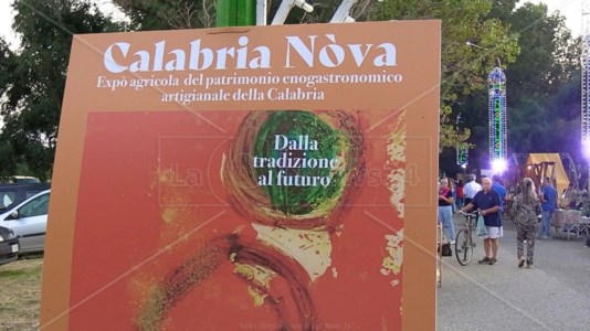 Eccellenze nostraneIl patrimonio enogastronomico calabrese in primo piano a Locri: cala il sipario su “Calabria Nòva”
