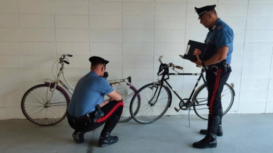 Le biciclette rubate a Soverato e ritrovate dai carabinieri