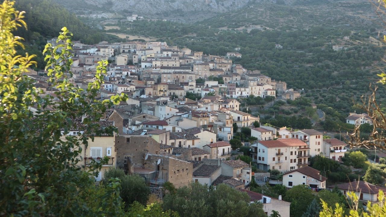 Una veduta panoramica di Civita