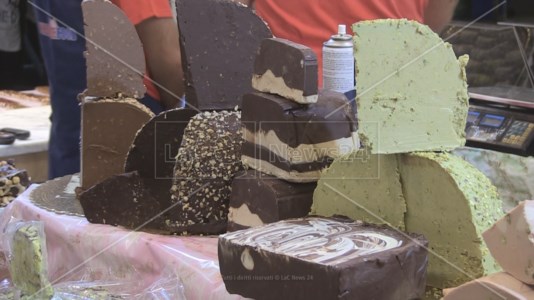 Ai nastri di partenzaCosenza, dolce fine settimana con la ventesima edizione della Festa del Cioccolato