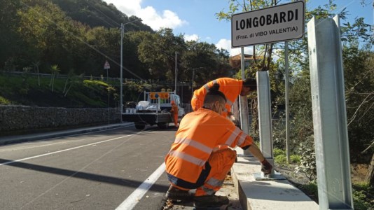 Messa in sicurezzaVibo, 4 mesi senza la “bretella” di Longobardi: ancora una settimana di lavori per la strada che conduce alla marina