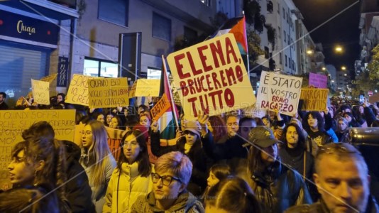 Stop violenzaCosenza in piazza per ricordare Giulia Cecchettin: &laquo;Siamo stanche di aver paura, pretendiamo azioni concrete&raquo;