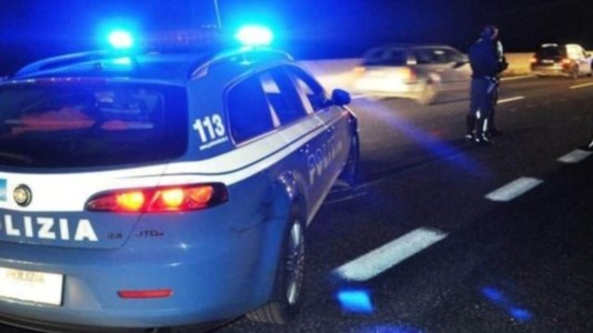 Impatto fataleIncidente mortale sull’A2 tra Gioia e Rosarno: una vittima e due feriti, autostrada chiusa e traffico deviato