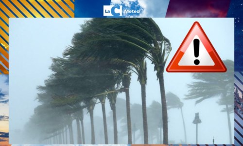 MeteoIl vento sferza la Calabria: forti raffiche ovunque in aumento nelle prossime ore