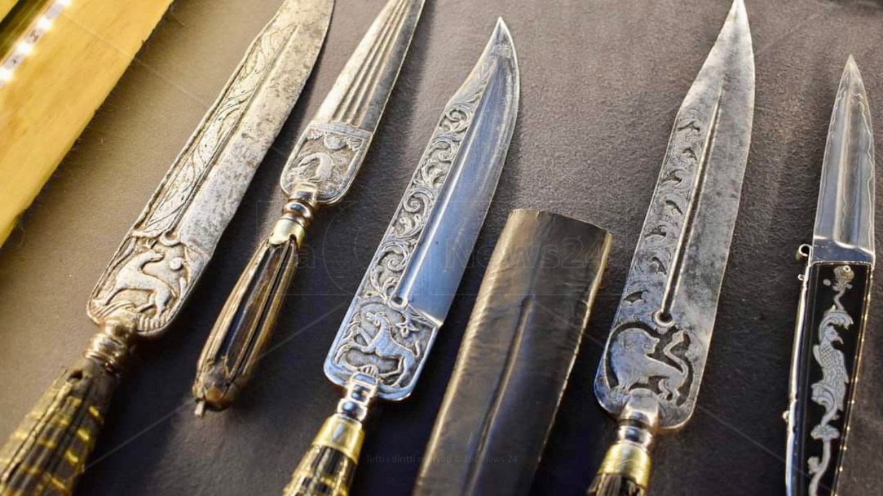 I coltelli dei briganti, la storia della “katana calabrese”: un tesoro  custodito sulla Sila