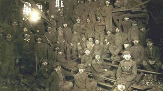 L’anniversarioL’atroce destino dei mille minatori di Monongah: 116 anni fa a morire furono anche 30 calabresi