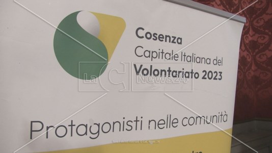 La staffettaCapitale italiana del volontariato, Cosenza passa il testimone alla città di Trento