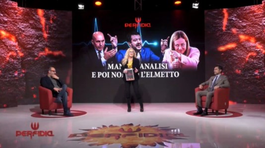I nostri formatPerfidia, la guerriglia interna al centrodestra e le fibrillazioni di Fi in Calabria: rivedi la puntata - VIDEO