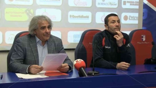 Serie DVibonese, il dg Gagliardi alla conferenza di fine anno: «Noi giochiamo a calcio, non a calci come altre squadre»
