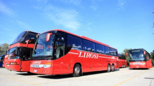 Autobus Lirosi