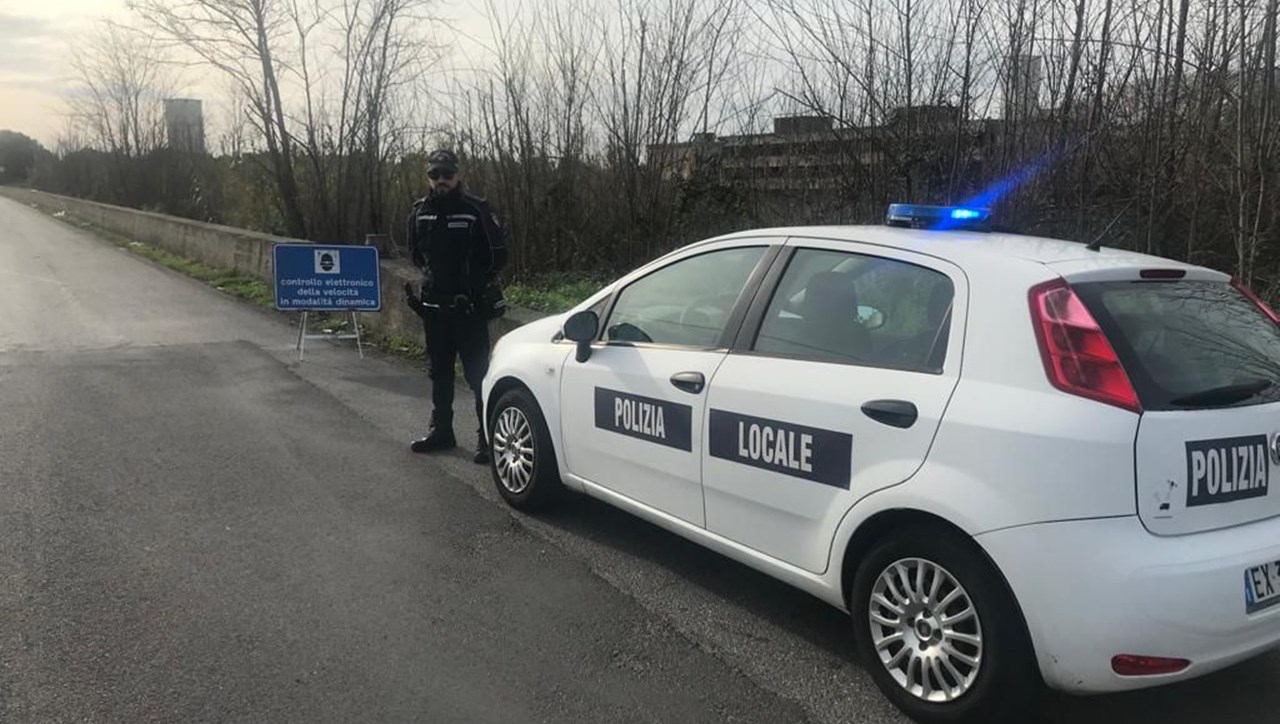 Gioia Tauro si dota di un autovelox e i cittadini insorgono, il sindaco:  «Senza controlli non c'è sicurezza»