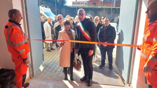 Taglio del nastroTaurianova, inaugurata la nuova sede del 118 in collaborazione tra il Comune e l’Asp di Reggio Calabria