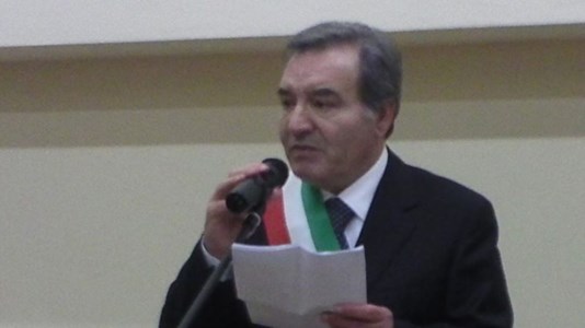Il luttoAddio all’ex sindaco di Stefanaconi Saverio Franzè, segretario dello Snals-Confsal