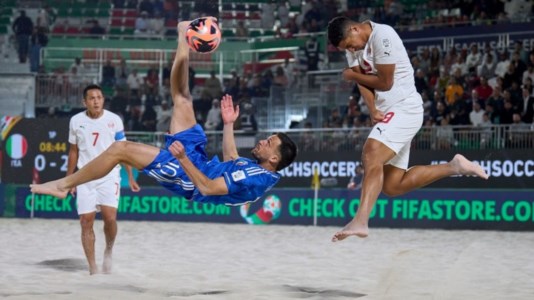 World cup a DubaiMondiali di beach soccer, l’Italia si abbatte su Tahiti: gli Azzurri vincono 5-2 in rimonta e volano in semifinale