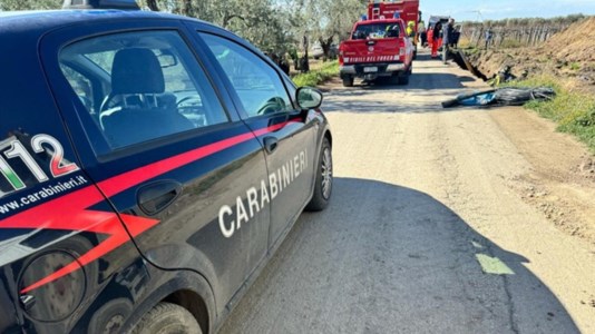 Incidente sul lavoroTerreno frana dopo uno scavo: operaio di 23 anni muore schiacciato nel Foggiano