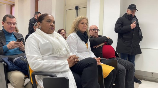Sanità CalabriaL’ospedale di Mormanno accoglie i medici cubani, il sindaco Pappaterra: «Stiamo costruendo la sua rinascita»