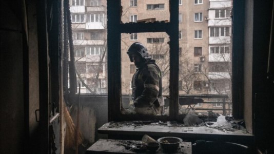 Il conflittoUcraina, bombardamento nella notte su Donetsk: morti tre bambini