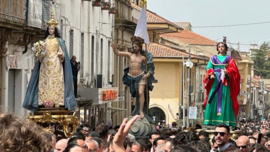 Pasqua in CalabriaL’Affruntata di Vibo: fede e tradizioni nel rito che racconta l’incontro tra la Madonna e Gesù Risorto