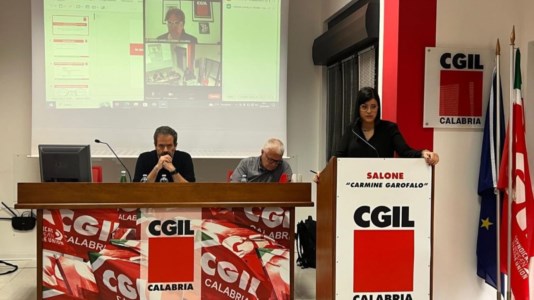 La riunioneCgil Calabria, si insedia il coordinamento regionale di contrattazione sociale e territoriale