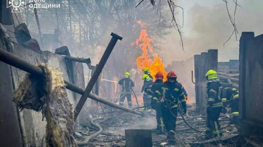 Il conflitto infinitoGuerra in Ucraina, piovono missili russi su Odessa: tre persone sono morte
