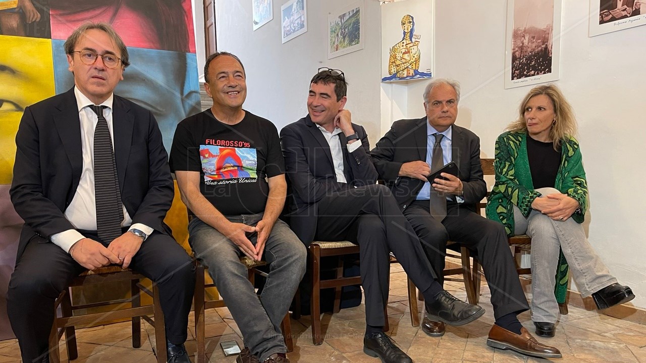 Da sinistra: Bonelli, Lucano, Fratoianni, Salis e Funaro