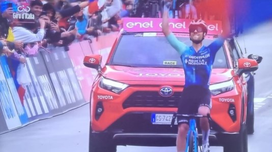 CiclismoGiro d’Italia, capolavoro Vendrame a Sappada. Pogacar resta in maglia rosa