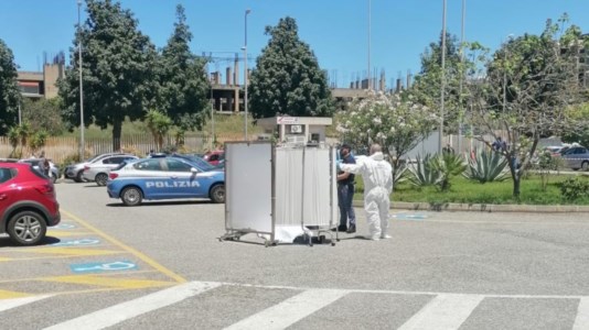 La dinamicaRapina mortale a Reggio, erano del macellaio che ha ucciso il ladro le pistole perse nella precipitosa fuga della banda