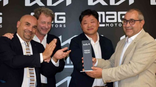 Taglio del nastroInaugurata la nuova concessionaria Kia Mag Motors sulla Sp 170: innovazione e qualità al servizio dei clienti
