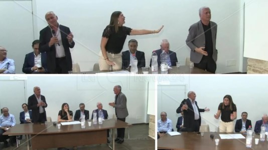 Lo scontroFusione con (quasi) rissa: tra Caruso e Graziano dibattito infuocato sulla città unica Cosenza-Rende-Castrolibero