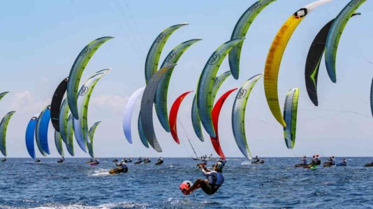 Evento sportivoA Gizzeria il campionato del mondo di kitesurf: &laquo;In gara i top player internazionali&raquo;