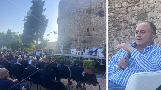 L’incontro con Gratteri all’ombra del castello aragonese a Reggio Calabria