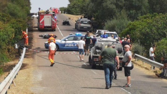 Sangue sulle stradeViolento scontro tra due moto e un’auto nell’Oristanese: tre morti e due feriti