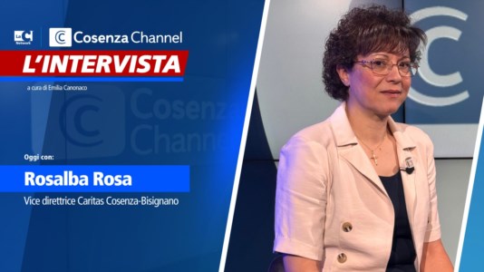L&rsquo;intervistaLa povertà e il ruolo della Caritas di Cosenza. Rosalba Rosa: «Costruiamo un futuro di speranza» 