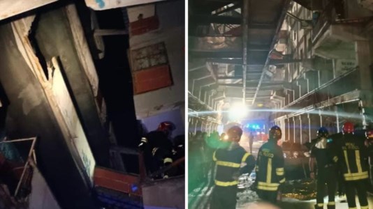 Attimi di terroreTragedia a Scampia, crolla un ballatoio: due morti e tredici feriti tra cui sette bambini