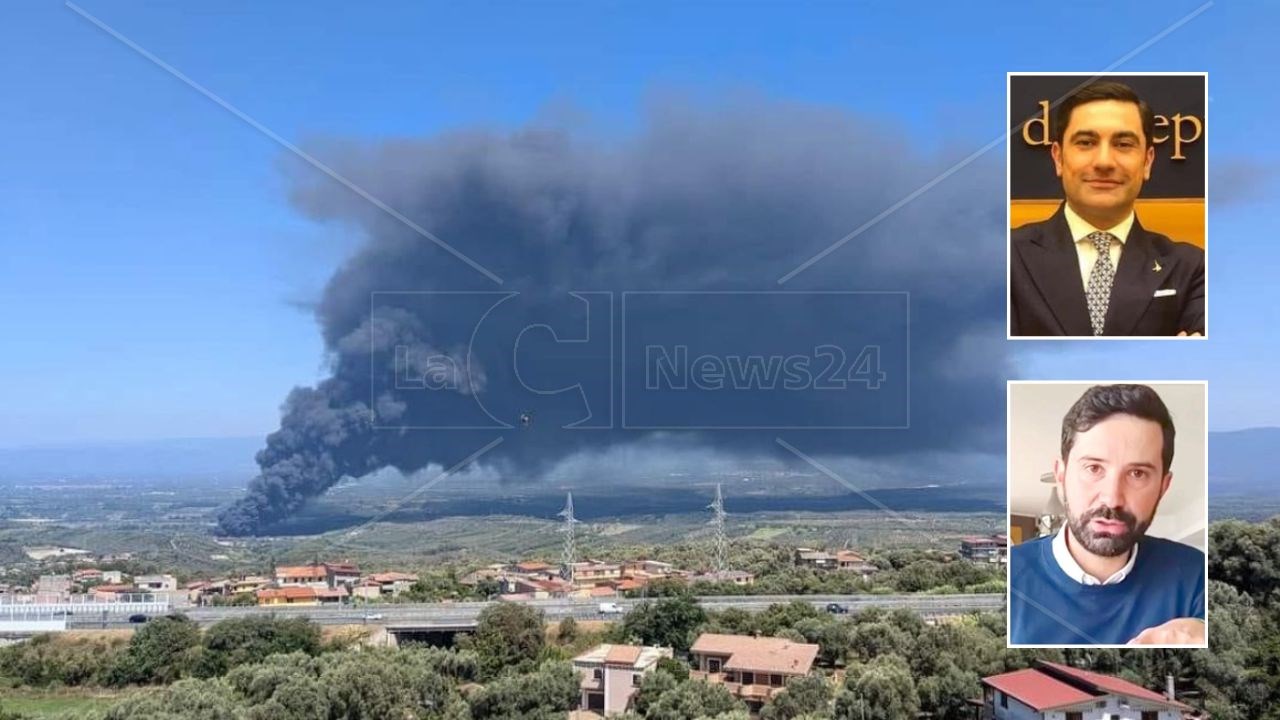 Sullo sfondo l’incendio di Palmi. Nel riquadro in alto Furgiuele, in basso Ranuccio