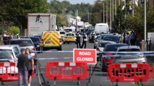 Attimi di folliaTerrore nel Regno Unito, accoltellamento in una nursery a nord di Liverpool: otto i feriti, anche bimbi