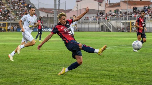 Serie BCalciomercato Cosenza, il centrocampista Kourfalidis è un nuovo calciatore rossoblù