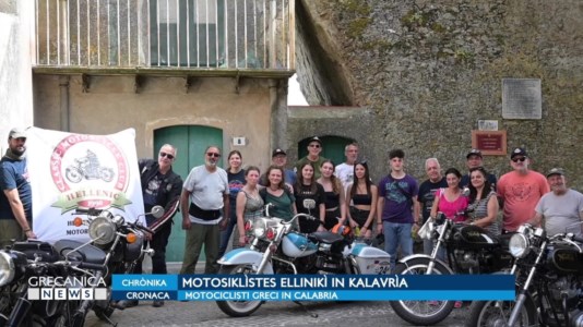 Motosiklìstes ellenikìDa Atene alla Calabria grecanica a bordo di venti moto d’epoca: «Siamo venuti a conoscere i nostri fratelli»