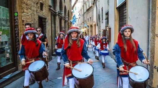 L’eventoTutto pronto a Roseto Capo Spulico per il corteo storico in onore di Federico II