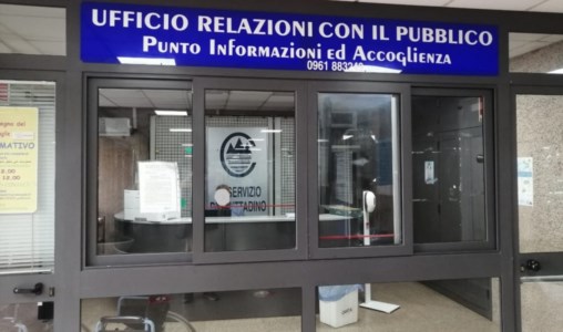 SanitàCatanzaro, alla Dulbecco dopo le proteste di Cittadinanzattiva ritornano a pieno regime gli sportelli Urp e il servizio sedie a rotelle