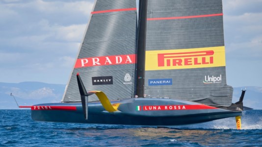 VelaAmerica’s Cup, tutto pronto a Barcellona: Luna Rossa incontra all’esordio New Zealand