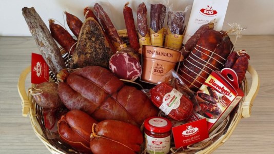 Grand TerroirCalabria terra di salsicce, soppressate, capocolli, pancette: Sap di Calimera e i pregiati salumi della tradizione