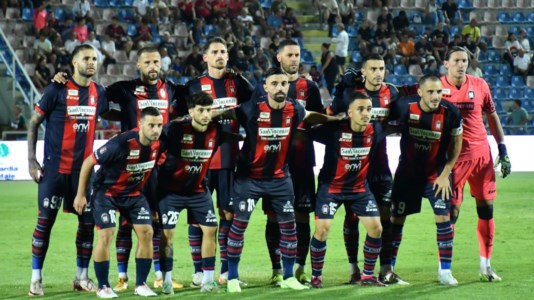 Serie CCalciomercato Crotone: in ingresso c’è l’ok per Armini, ma l’obiettivo dei pitagorici è sfoltire la rosa