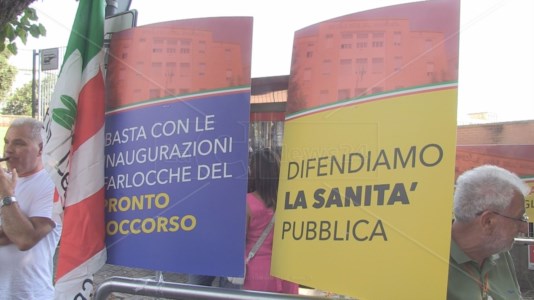 Due facceDiplomazia e protesta: la doppia linea del Pd sull’ospedale di Cosenza. Intanto la petizione raggiunge oltre mille firme