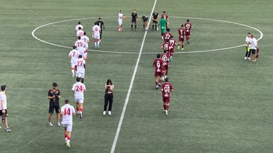 La partitaLocri-Catanzaro, amichevole di lusso per i granata mentre mister Caserta fa i suoi esperimenti: finale 1 a 3