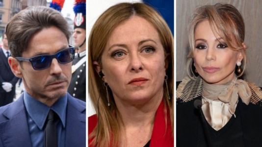 Da sinistra: Pier Silvio Berlusconi, Giorgia Meloni e Marina Berlusconi 