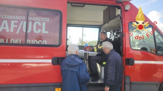 Il recuperoPerde l&rsquo;orientamento in un bosco del Reggino mentre cerca funghi: rintracciato dai vigili del fuoco dopo una notte di ricerche