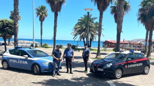 Controlli del territorioLocale frequentato da pregiudicati, chiuso un bar per sette giorni nel Crotonese