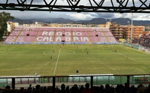 Esordio amaroReggina battuta nel primo big match dell’anno contro la concorrente Scafatese: decide un rigore di Ciro Foggia